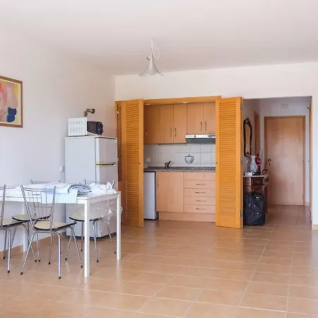 Apartamento T0 *